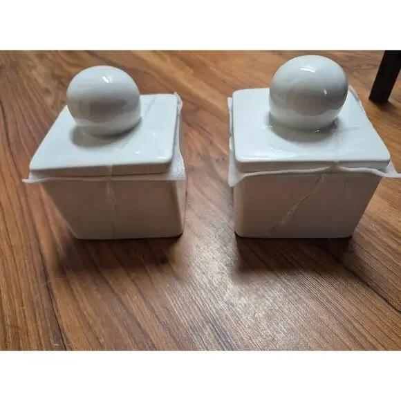 2 Decorative Cannisters Cream - Bullseye's Playground™ s2 - Picture 5 of 5